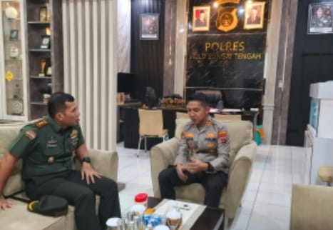 Perkuat Kebersamaan, Dandim 1002/HST Kunjungi Kapolres HST, Kalsel