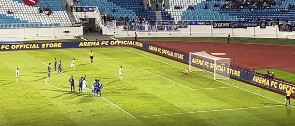 Arema FC Menang 4-1 di Laga Comeback Stadion Kanjuruhan, Persembahan Manis untuk HUT ke-38