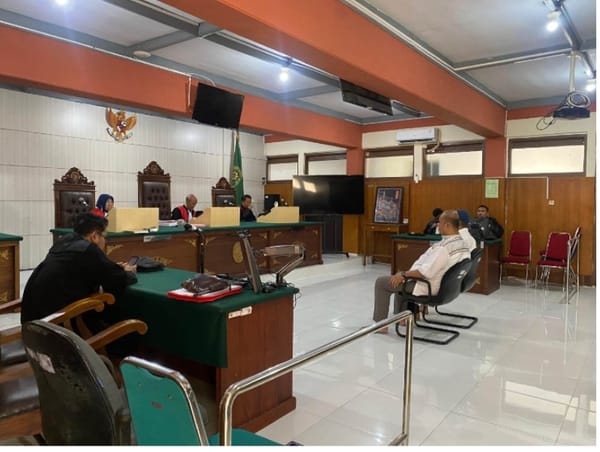 Sidang Putusan Sela Kasus Pemerasan Oknum Wartawan Terhadap Pengelola Ponpes di Kota Batu, Eksepsi Ditolak
