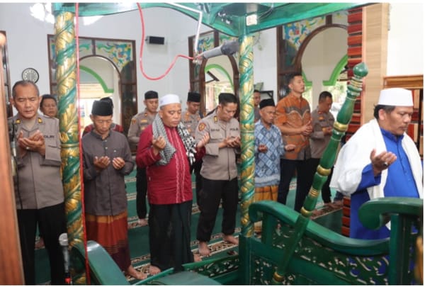 Polres Batu Gelar Sholat Ghaib untuk Affan Kurniawan, Ojol Korban Aksi di Jakarta