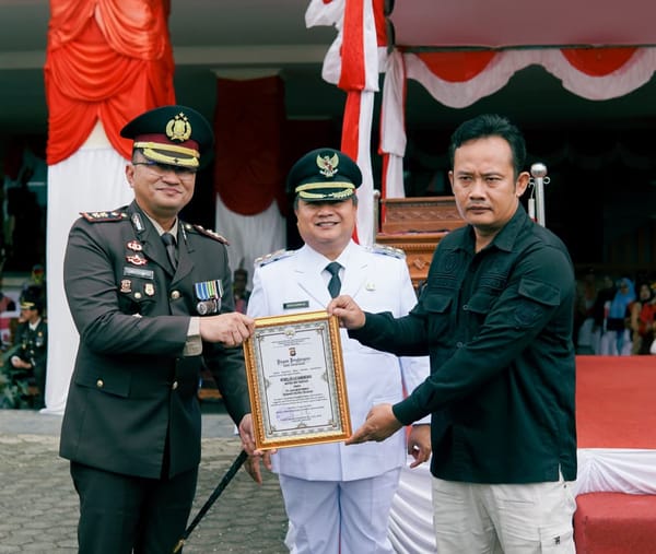 HUT ke-80 RI, Polres Sekadau Raih Penghargaan di Bidang Kehumasan