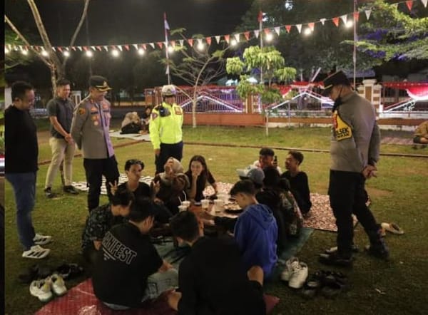 Patroli Malam Minggu, Polres dan TNI Jaga Kondusifitas Ketapang