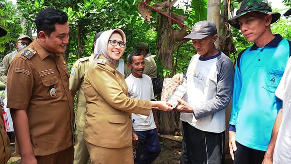 Bupati Lumajang : Produktivitas Ternak yang Sehat Jadi Jaminan Ekonomi Warga dan Pemenuhan Gizi
