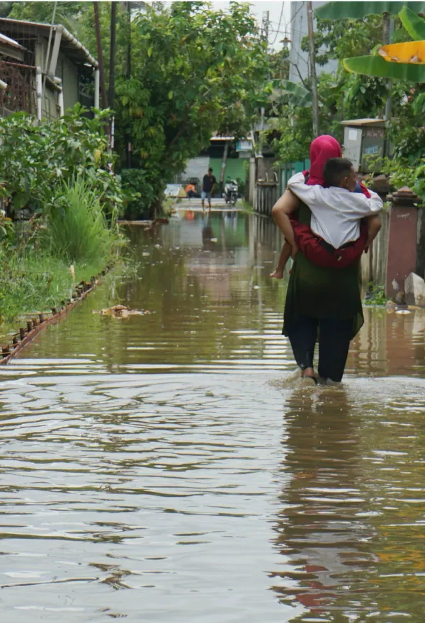 Bupati Sujiwo Respon keluhan Warga Terdampak Banjir