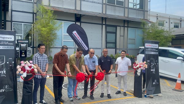 Astra Otopower Perkuat Infrastruktur Kendaraan Listrik di Sumatra