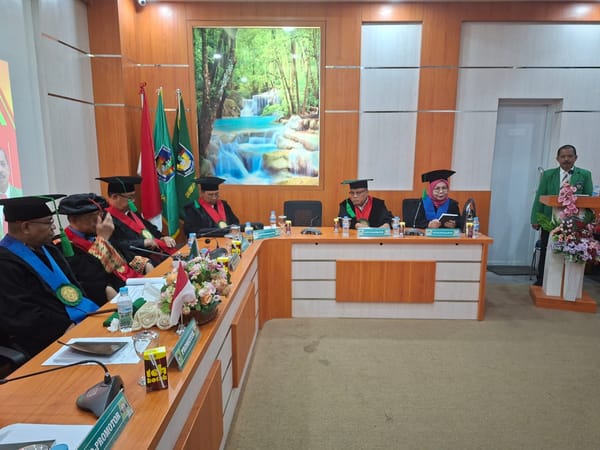 Owner PT. Fatimah Indah Utama Group Raih Gelar Doktor Ilmu Hukum di Universitas Muslim Indonesia