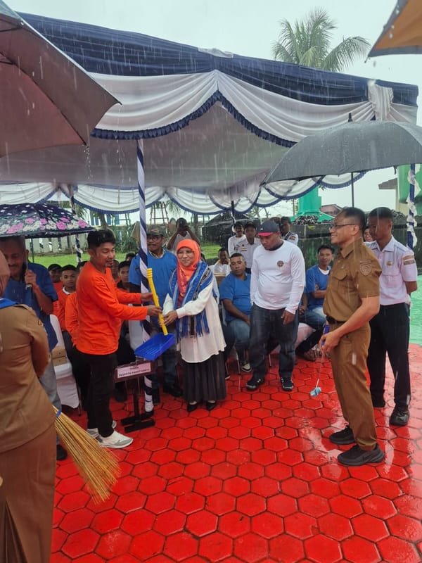 Gubernur Maluku Dorong Padat Karya Dermaga Jadi Simpul Kesejahteraan Maritim