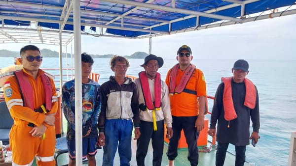 Dua Nelayan Hilang Ditemukan Selamat di Mentawai
