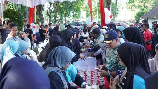 Meriahkan HJK Padang ke 356, "Serbu Nakerin" Benar-Benar Diserbu Warga