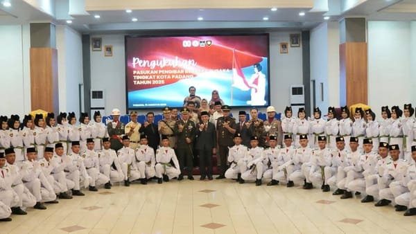 Paskibraka Kota Padang Dikukuhkan, Siap Kibarkan Merah Putih di HUT RI ke-80