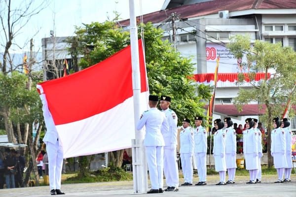 Walikota Padang,
Fadly Amran : Upacara HUT RI Momentum Perkuat Persatuan Bangsa