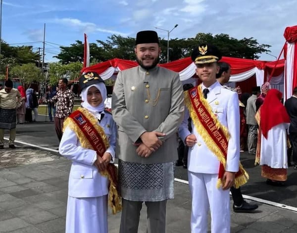 Kaori dan Chaka Jalani Tugas Perdana sebagai Wakoci dan Wawakoci Kota Padang