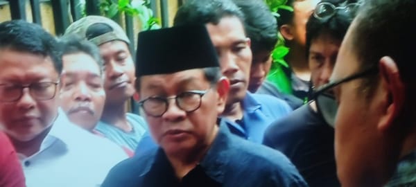 Pramono Instruksikan Pembersihan  Jakarta Pasca Demo dan  Gratiskan  Trans Jakarta, MRT Satu Pekan