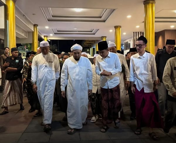 Bupati Fawait: Pasukan Kebersihan, Mereka Yang Bekerja Dalam Diam