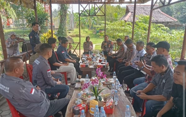 Kapolres Landak AKBP Devi Ariantari : Sinergi Antara Media dan Kepolisian Sangat Penting