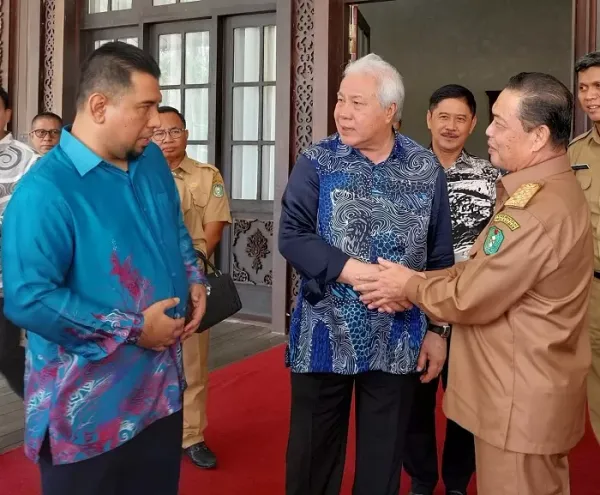 Wilayah Negara serumpun Kalbar Indonesia dan Sarawak Malaysia tingkatkan Hubungan Bilateral.