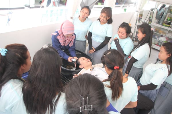 Sebanyak 20 Orang Warga Binaan Lapas Perempuan Kelas IIA Semarang Pelatihan Perawatan Kulit