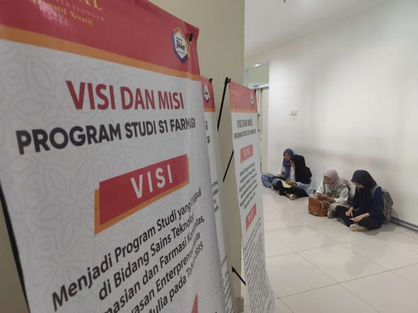 Tiga Pekan Mahasiswi Aktif Berprestasi Menghilang Dari Kampus
