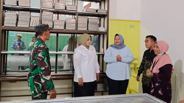 Wabup Situbondo Tinjau Dapur MBG, Pastikan Pelaksanaan Sesuai SOP