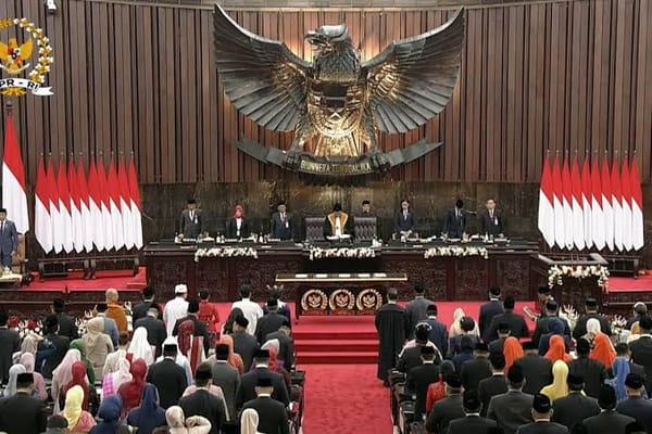 Pasca Demo, Gaji Anggota DPR Kini Rp 65 Juta, Warga : Masih Tinggi Lah