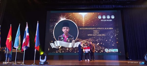 Rasya, Siswa MTsN 1 Malang Harumkan Indonesia di Ajang Sains Internasional