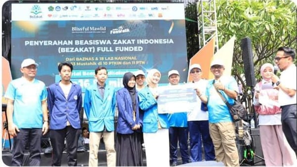Kemenag Salurkan Rp16,8 Miliar Beasiswa Zakat untuk 153 Mahasiswa
