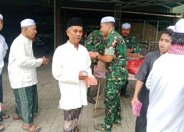Silaturahmi TNI-Rakyat, Dandim 1002/HST Sholat Jum'at Bersama Jamaah Birayang