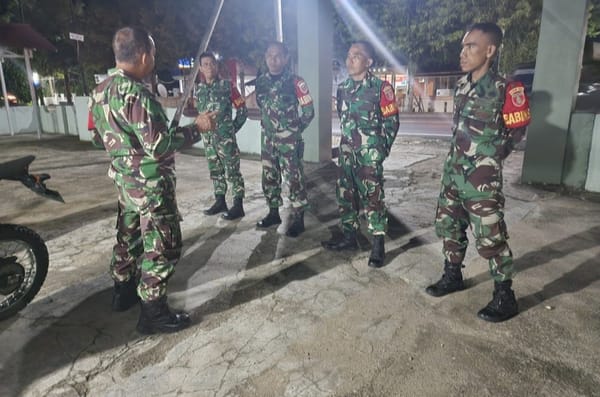 Kolaborasi TNI dan Elemen Masyarakat Perkuat Keamanan Malam di Labuan Amas Utara,HST, Kalsel