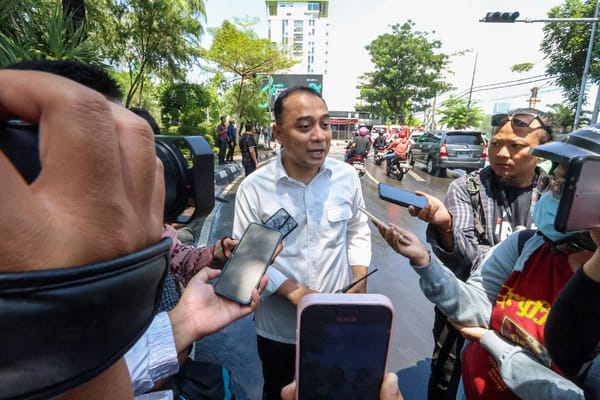 Pemkot Surabaya Alokasikan Dana APBD 2, 5 Miliar Rupuah Untuk Perbaikan Fasum Pasca Demo
