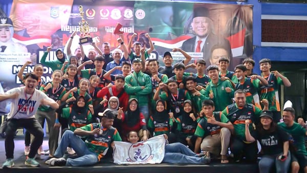 Prestasi Gemilang Muaythai Jatim Meraih Juara Umum Kejurnas Muaythai 2025 NTB.