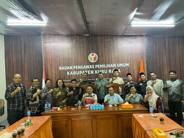 Bawaslu Kalbar Gelar Evaluasi Pengawasan Data Pemilih Berkelanjutan di Kubu Raya