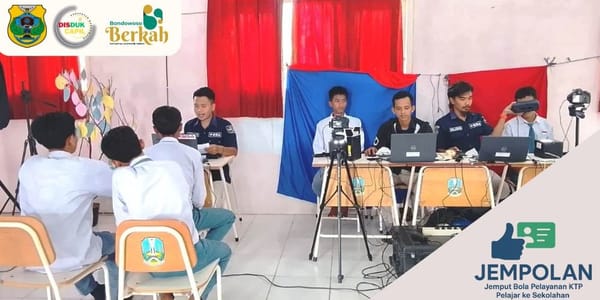Permudah Pelajar Miliki KTP Elektronik, Dispendukcapil Bondowoso Lakukan Perekaman di SMKN 1 Tlogosari