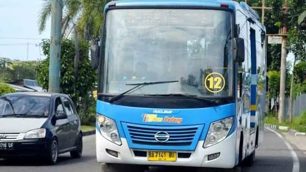 Antisipasi Demonstrasi, Rute Bus Trans Padang Dialihkan