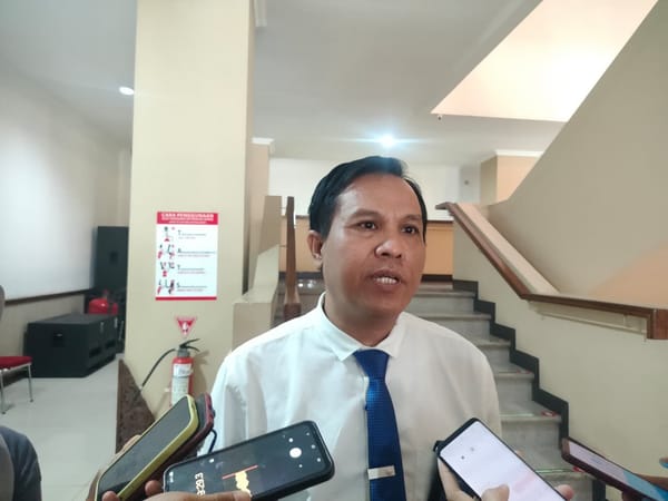 Pengamat UNS : Menonaktifkan Anggota DPR Belum Berpihak Kepentingan Publik