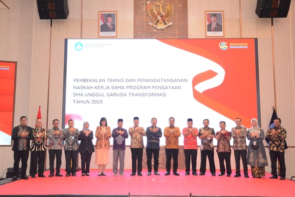 Wagub Maluku Hadiri Peluncuran Program SMA Unggul Garuda Transformasi 2025