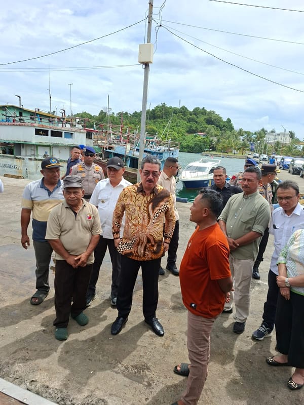 Dialog  terbuka di Aru. Gubernur Tegaskan: Maluku Bangkit Jika Damai Terjaga