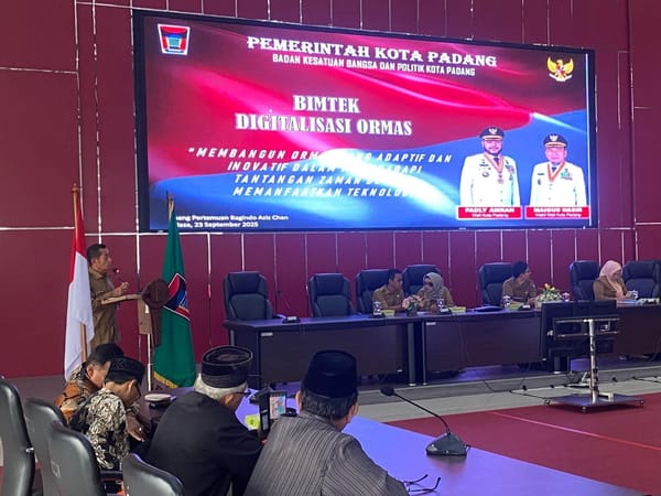 Pemko Padang Dorong Ormas Gunakan Digitalisasi untuk Pelaporan
