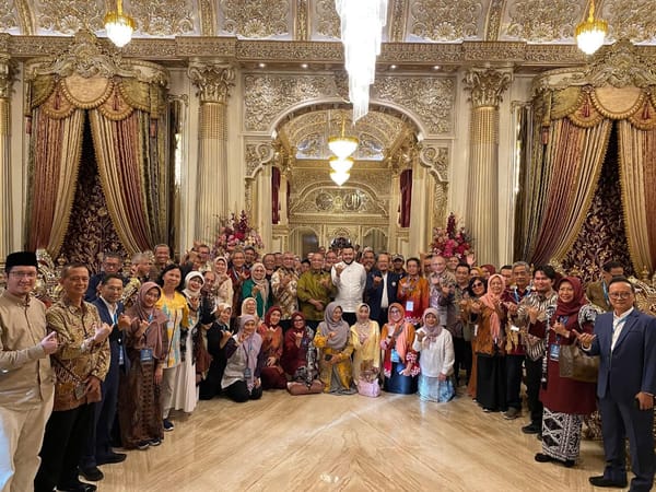 Di Depan Guru Besar PTNBH se-Indonesia, Fadly Amran Paparkan Keinginan Padang Jadi Kota Pintar