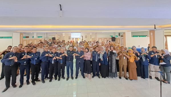 RSD dr. Soebandi Gelar Pelatihan Service Excellent Dan Komunikasi Efektif