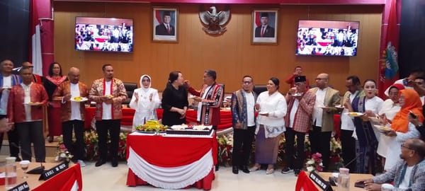 450 Tahun Kota Ambon WaliKota ajak  Masyarakat Perkuat Persaudaraan