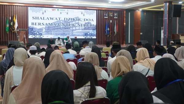 Universitas Megarezky Makassar Gelar Shalawat, Zikir dan Doa Bersama