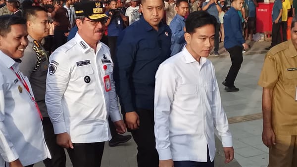 Wapres RI Gibran Rakabuming Raka, Kunjungi Pasar Mardika Ambon