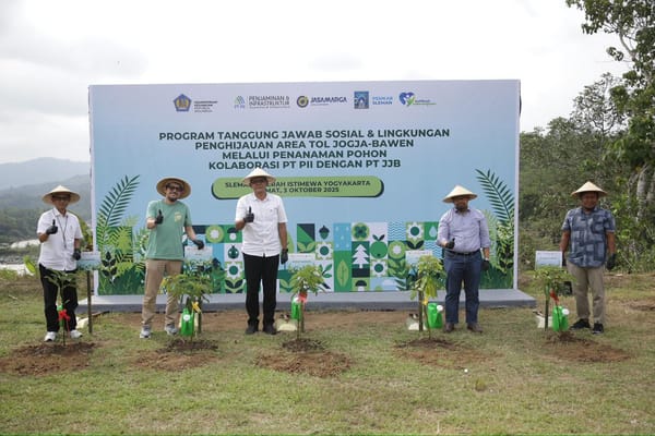 Komitmen Peduli Lingkungan, Pemkab Sleman dan PT Jasa Marga Jogja-Bawen Tanam Ribuan Bibit Pohon