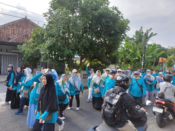 Ribuan Doorprize Warnai Milad ke-25 KBIHU Hajar Aswad DIY