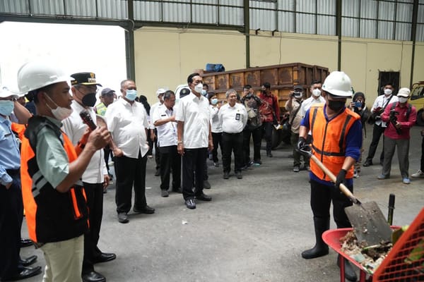 Gubernur DIY Tinjau Langsung Pengelolaan Sampah, Cari Solusi Kenaikan Volume Sampah