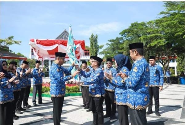 123 Kontingen Korpri Kalteng Dilepas ke Pornas XVII Palembang