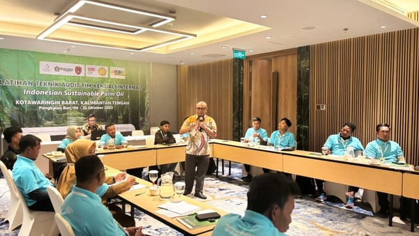 Distan Kobar Latih 20 Pekebun Sawit Upaya Percepatan ISPO Pekebun