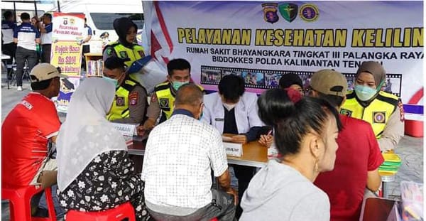 Rumkit Bhayangkara Polda Kalteng Layani Pemeriksaan Gratis di CFD Palangka Raya