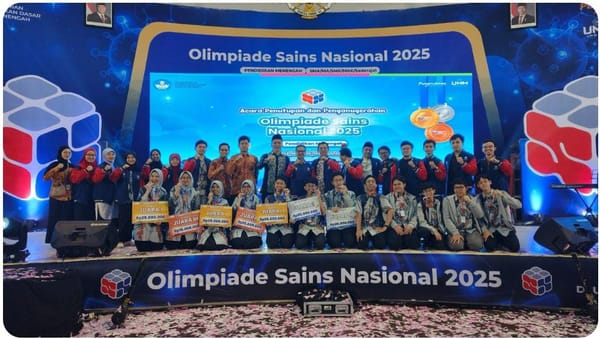 MAN 2 Kota Malang Sabet Juara Umum OSN 2025, Koleksi 10 Medali dan 1 Penghargaan Khusus