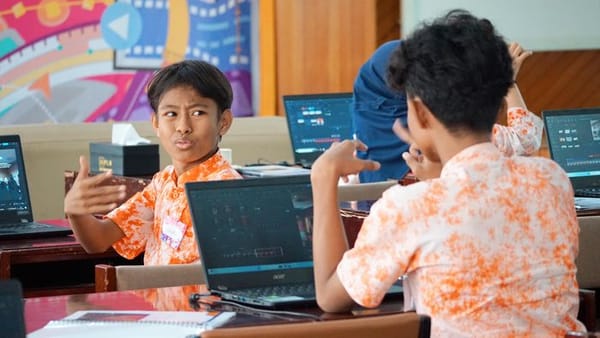 Hari Listrik Nasional, Ajak Masyarakat Menjadikan Listrik Sebagai Sumber Energi Bersih